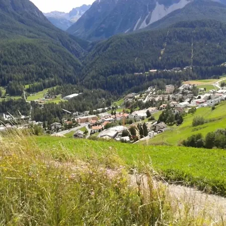 Tschuetta Alpetta Apartment